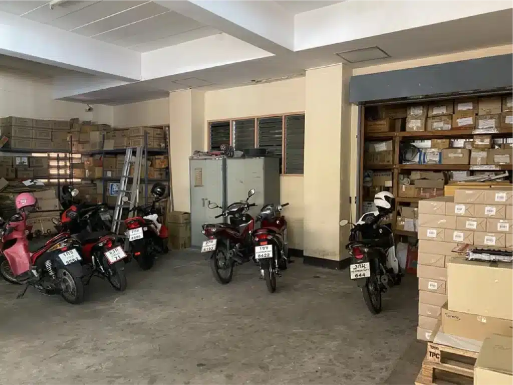 ขายที่ดินรวมสิ่งปลูกสร้าง-อพาร์ทเม้นท์ (85.58 ตร.วา) รูปที่ 4