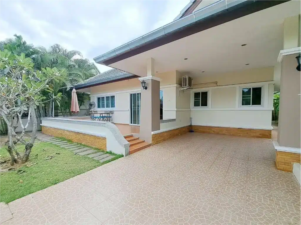 Perfect condition house for sale – The emerald green , Huahin 112 รูปที่ 1