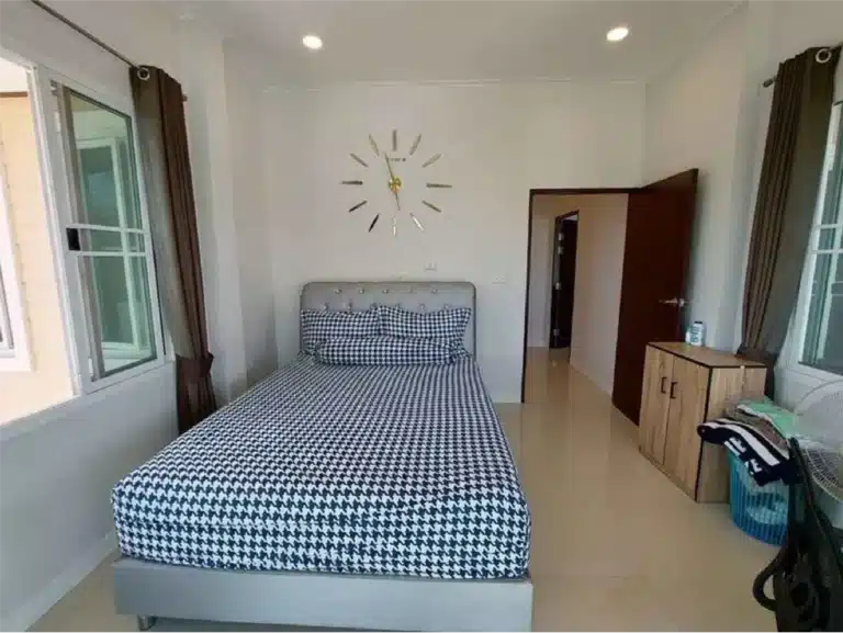 For Sale!! 2 storey house, located only 5 mins away from Black รูปที่ 14