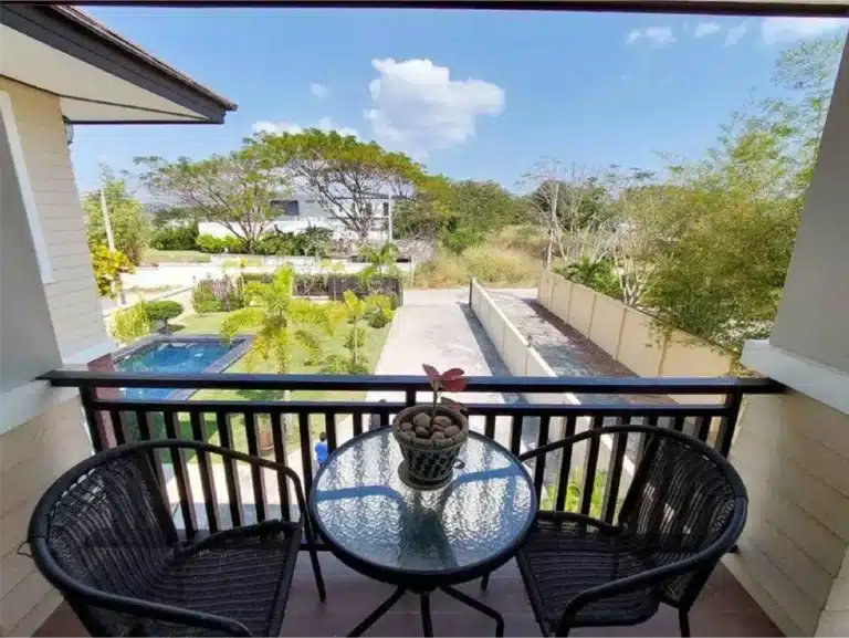 For Sale!! 2 storey house, located only 5 mins away from Black รูปที่ 17
