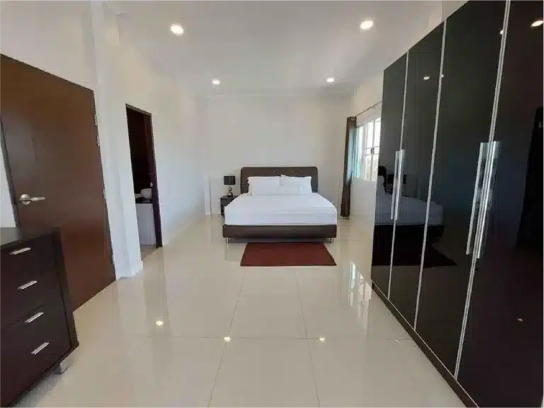 For Sale!! 2 storey house, located only 5 mins away from Black รูปที่ 18