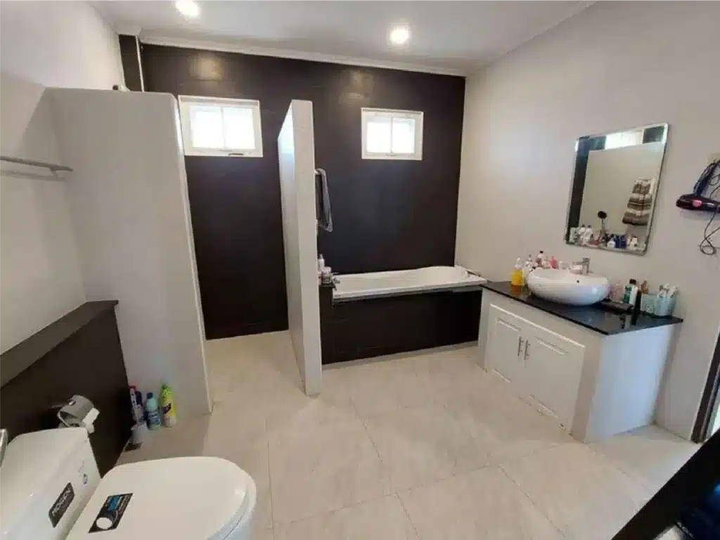 For Sale!! 2 storey house, located only 5 mins away from Black รูปที่ 20