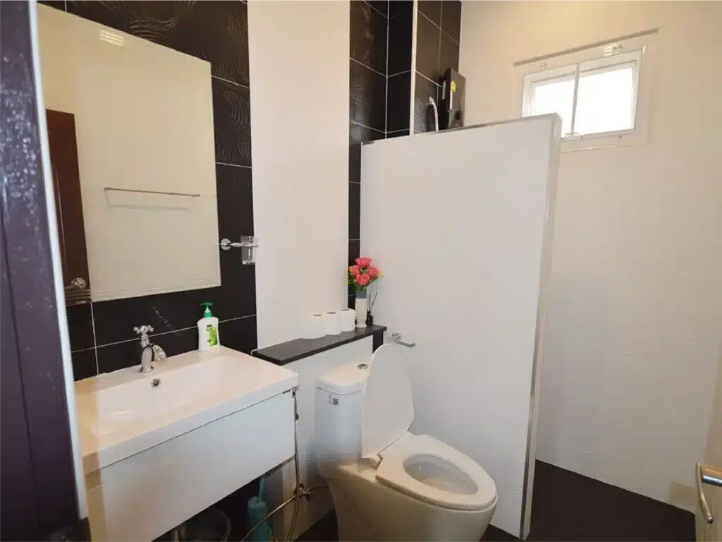 For Sale!! 2 storey house, located only 5 mins away from Black รูปที่ 26