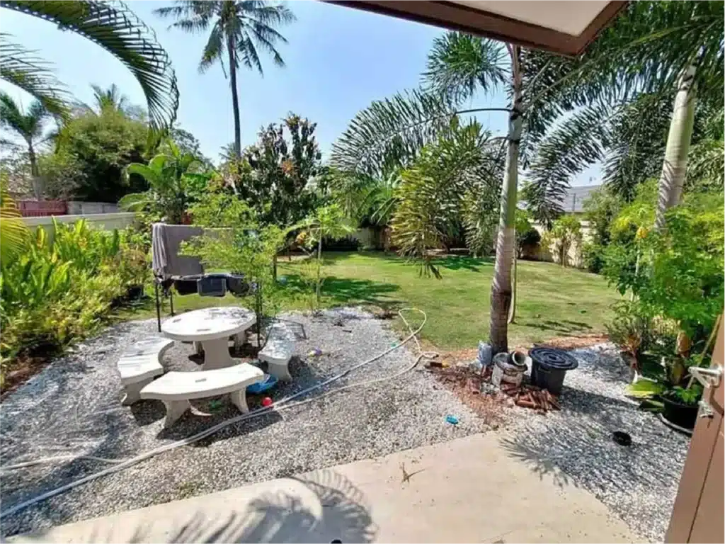 For Sale!! 2 storey house, located only 5 mins away from Black รูปที่ 33