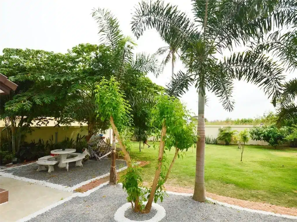 For Sale!! 2 storey house, located only 5 mins away from Black รูปที่ 35