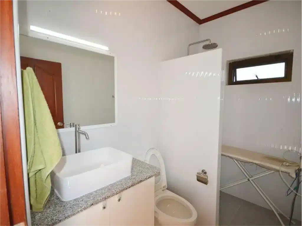 3 Years Old Villa in Pak Nam Pran , Worth the price! รูปที่ 9