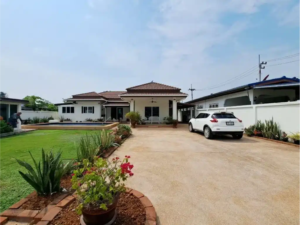 Great condition Pool Villa – only few years old, located Huahin 70 รูปที่ 4