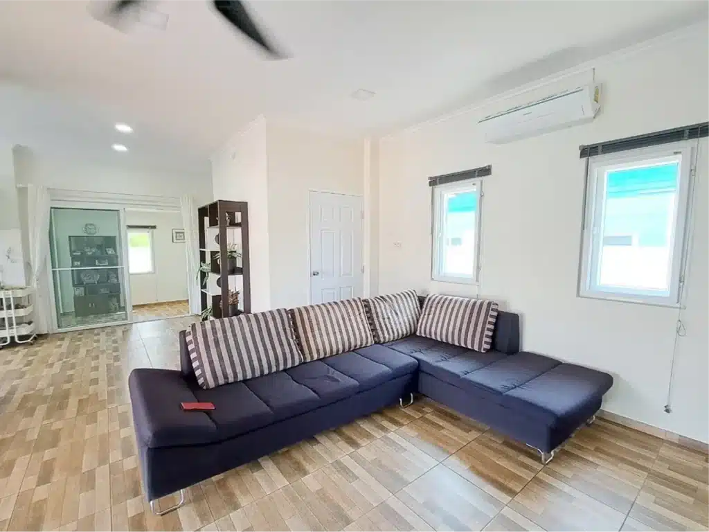 Great condition Pool Villa – only few years old, located Huahin 70 รูปที่ 11