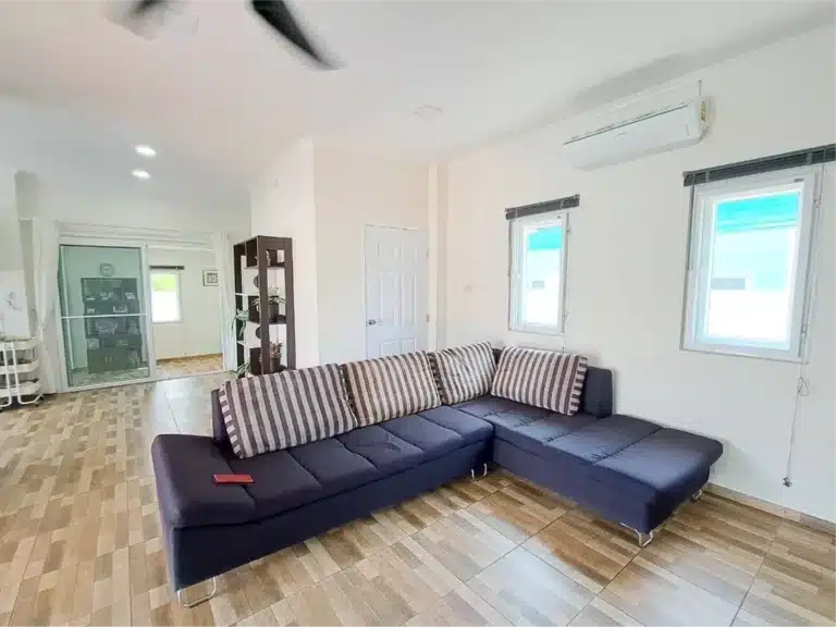 Great condition Pool Villa – only few years old, located Huahin 70 รูปที่ 11