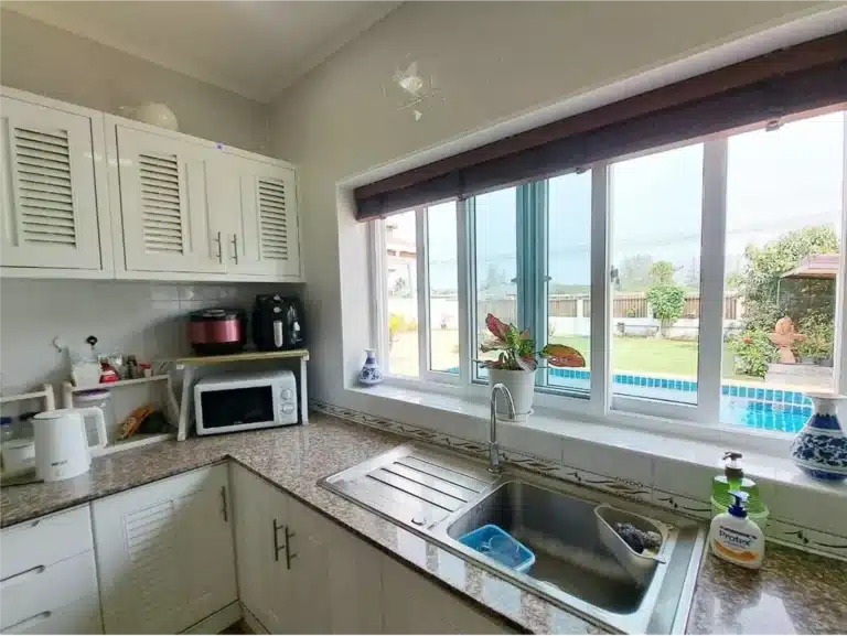 Great condition Pool Villa – only few years old, located Huahin 70 รูปที่ 15