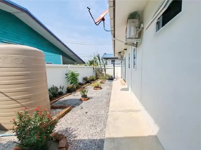 Great condition Pool Villa – only few years old, located Huahin 70 รูปที่ 17