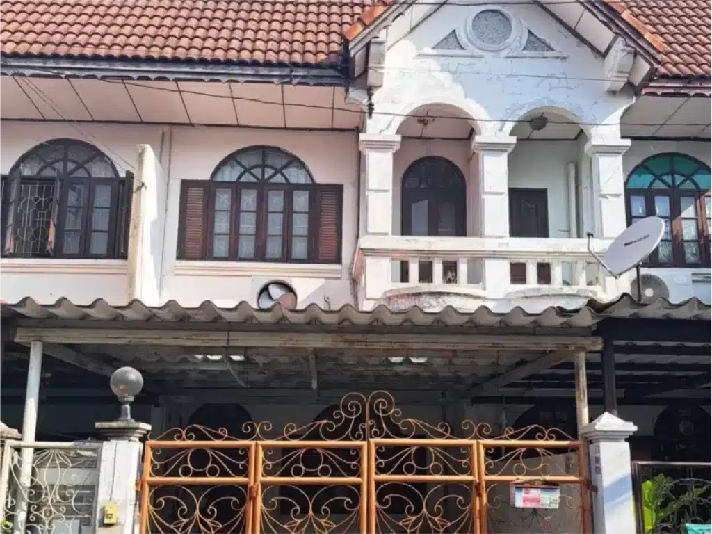 ขายบ้านทาวน์เฮ้าส์  3 นอน เสนาวิลล่า 3 รูปที่ 1