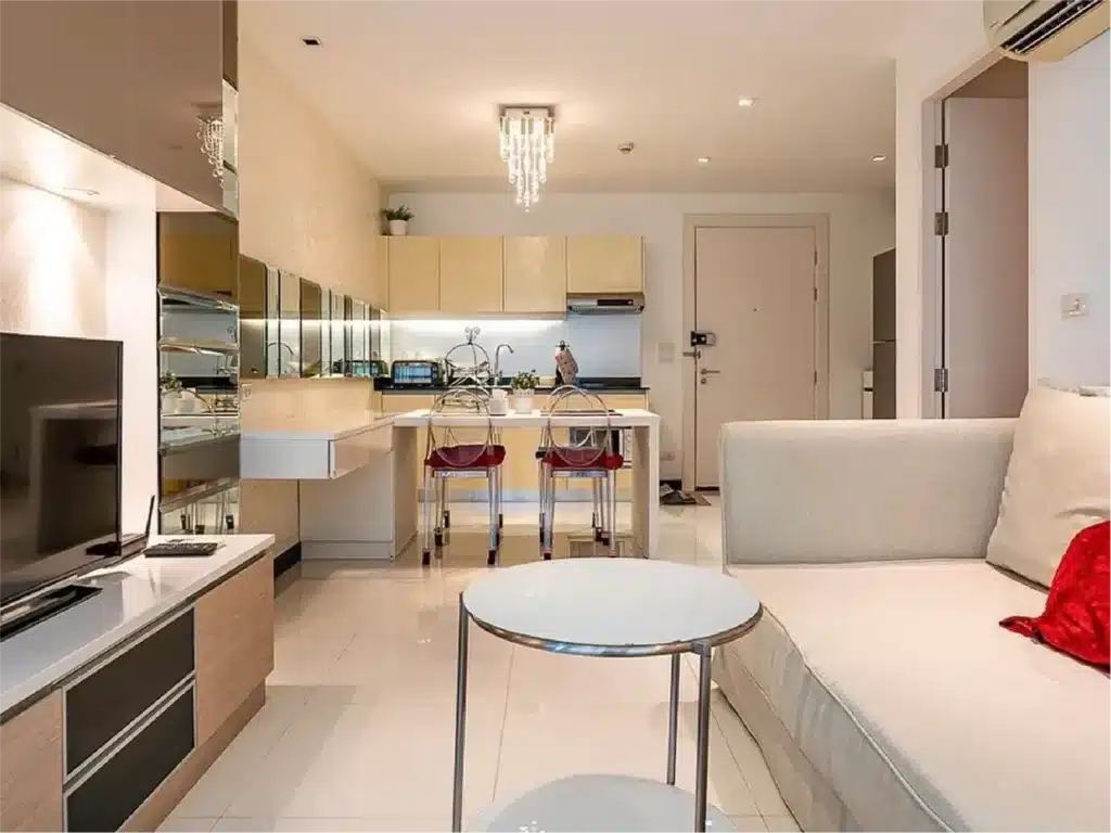 Voque condominium sukhumvit 16 รูปที่ 1