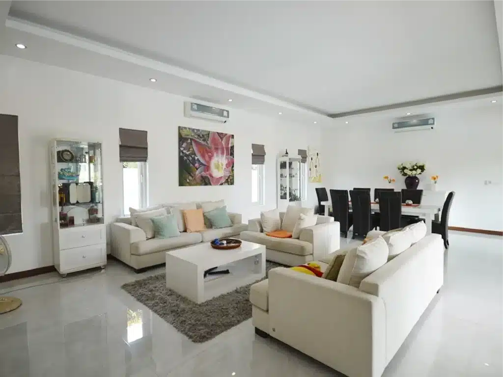 Modern Villa with 5 bedrooms close by Palm Hill Golf course- Huahin soi 6 รูปที่ 17