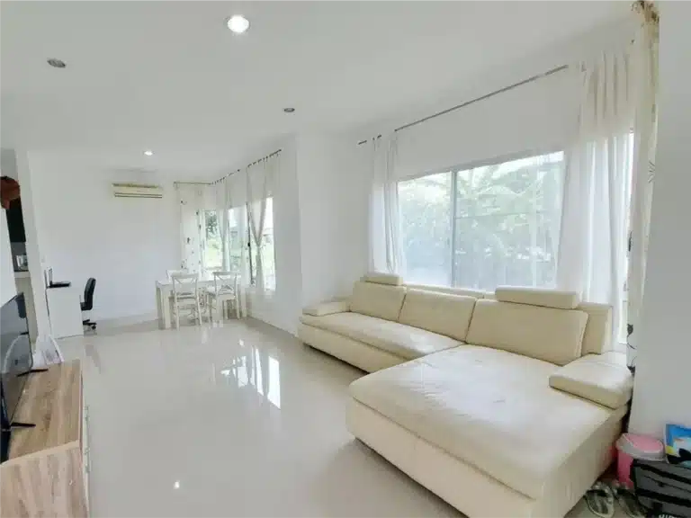 Worth the price!! Nice House with big land for sale, corner plot with Mountain รูปที่ 5