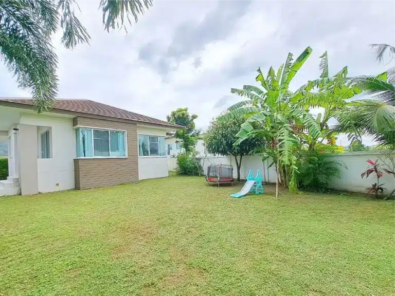 Worth the price!! Nice House with big land for sale, corner plot with Mountain รูปที่ 7