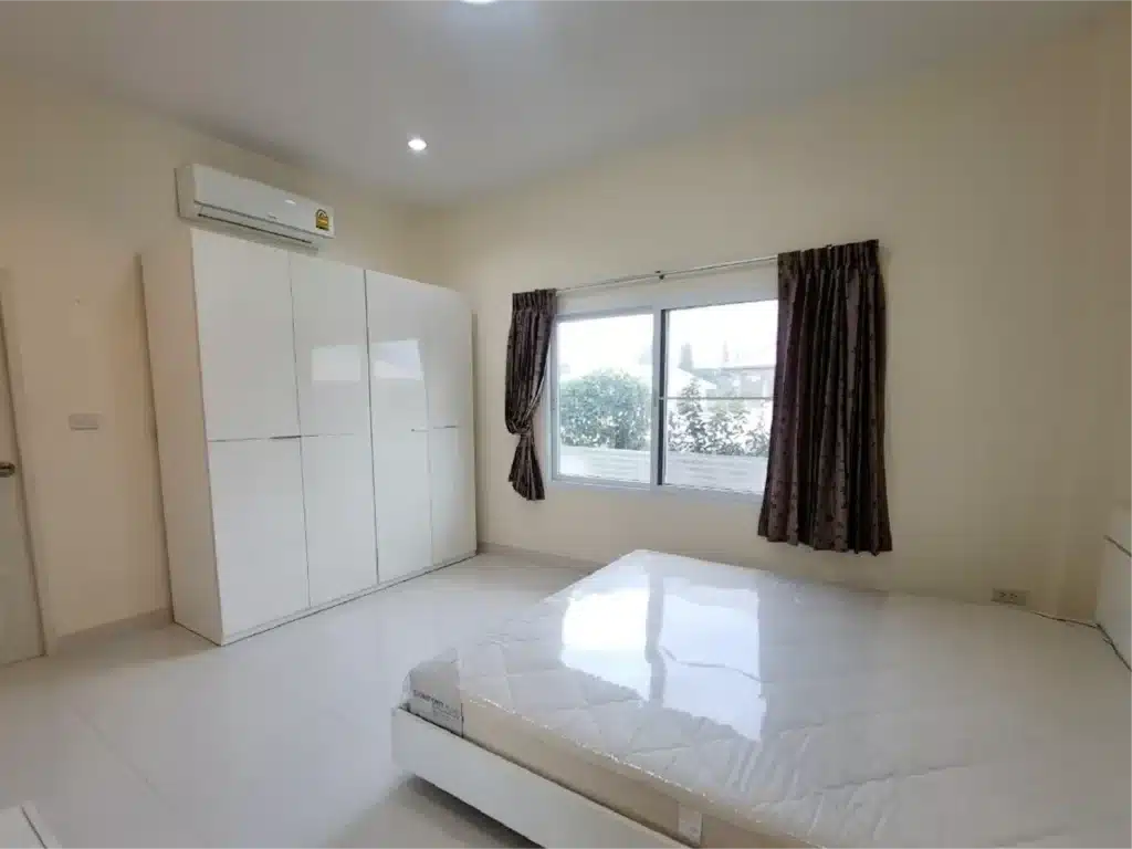 House with Solar system installed for sale – Huahin 88, Nearby Immigration รูปที่ 10