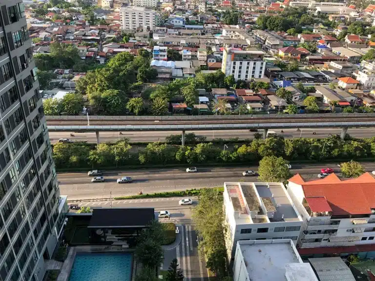 คอนโด ไอดีโอ สาทร-ท่าพระ กทม. รูปที่ 5