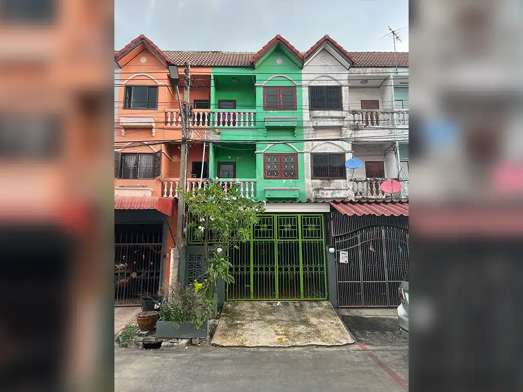 ขายทาวน์เฮาส์ 3ชั้น หมู่บ้านภูมิสุวรรณวิลล่าสามพราน นครปฐม รูปที่ 1